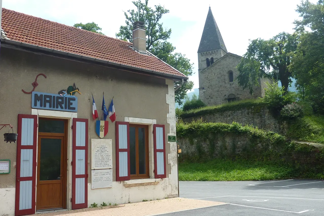 Mairie de Notre Dame de Mésage