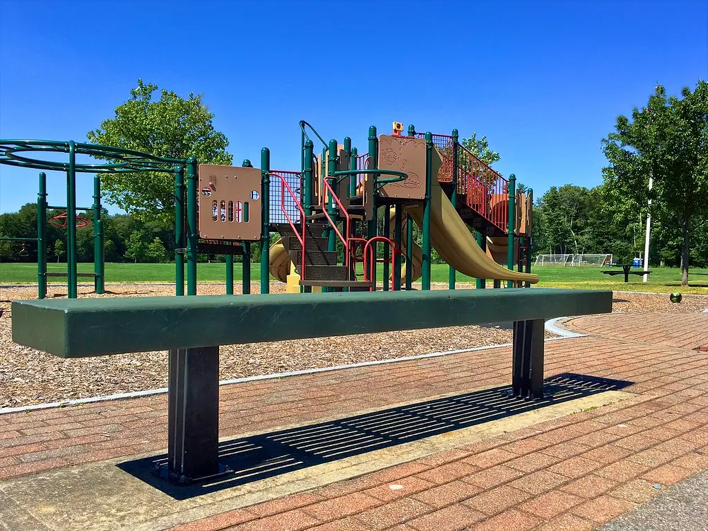 Poncin Hewitt Park