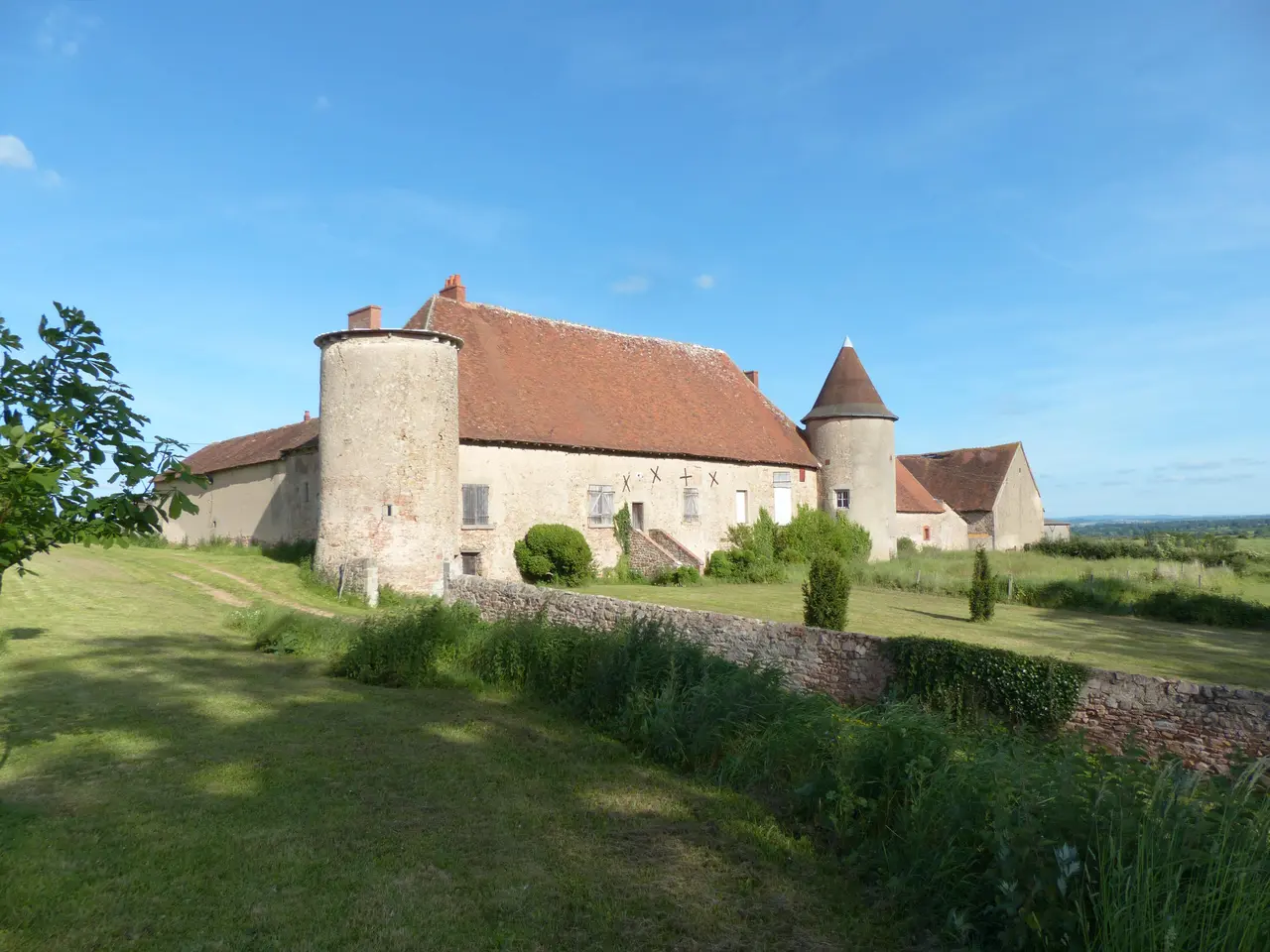Château de Quinssaines.Façade ouest