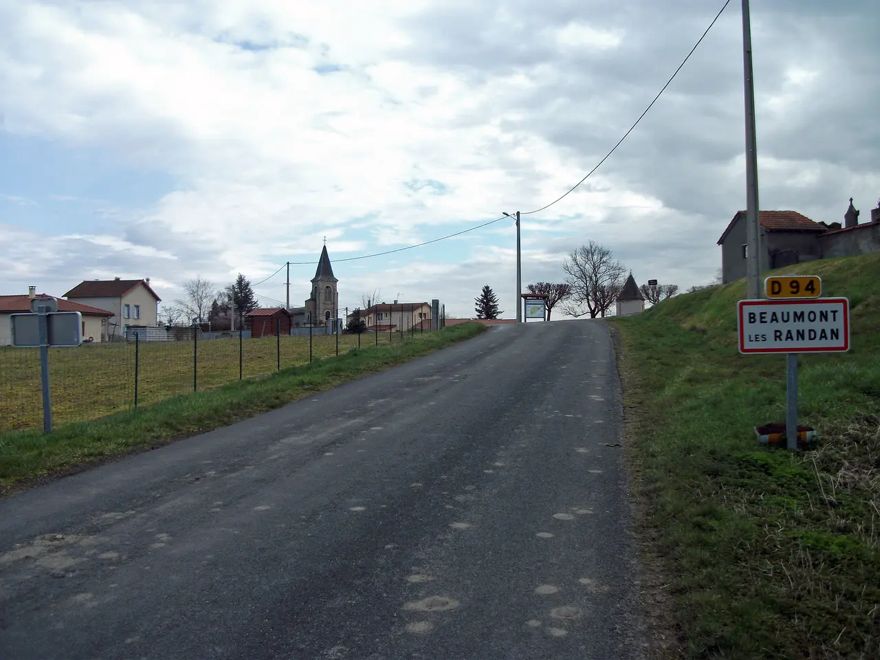 Entrée Beaumont-lès-Randan par D 94 2016-03-17