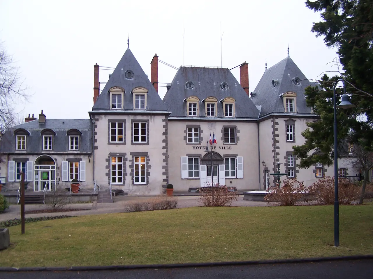 Romagnat mairie