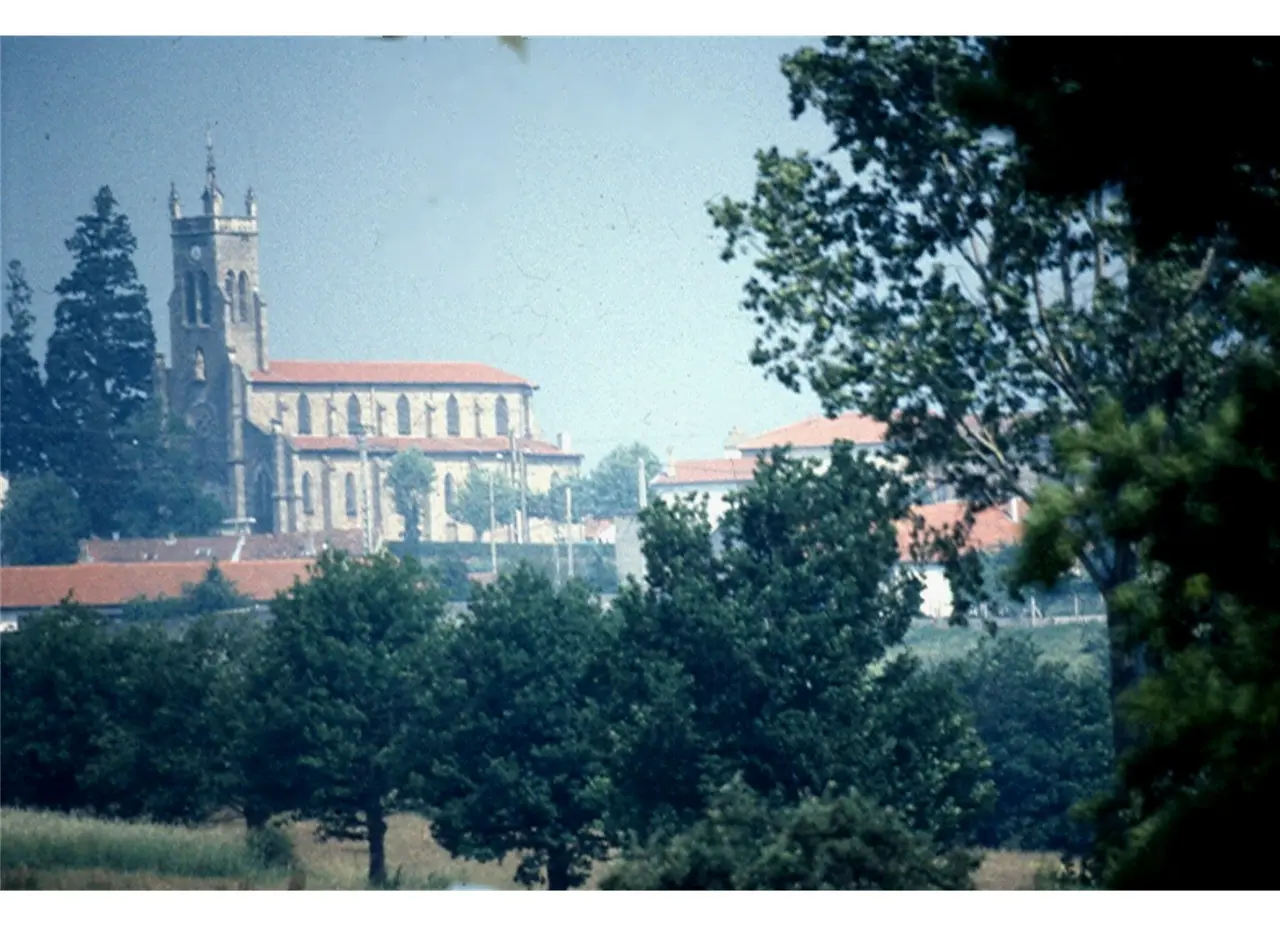 Eglise XV°s. Rozier en Donzy