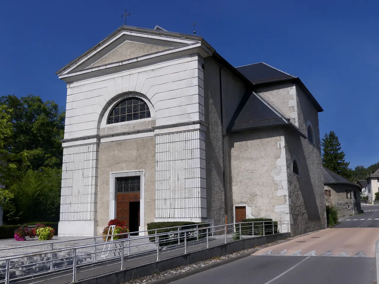 Église Saint-Alban de Saint-Alban-Leysse (septembre 2021)