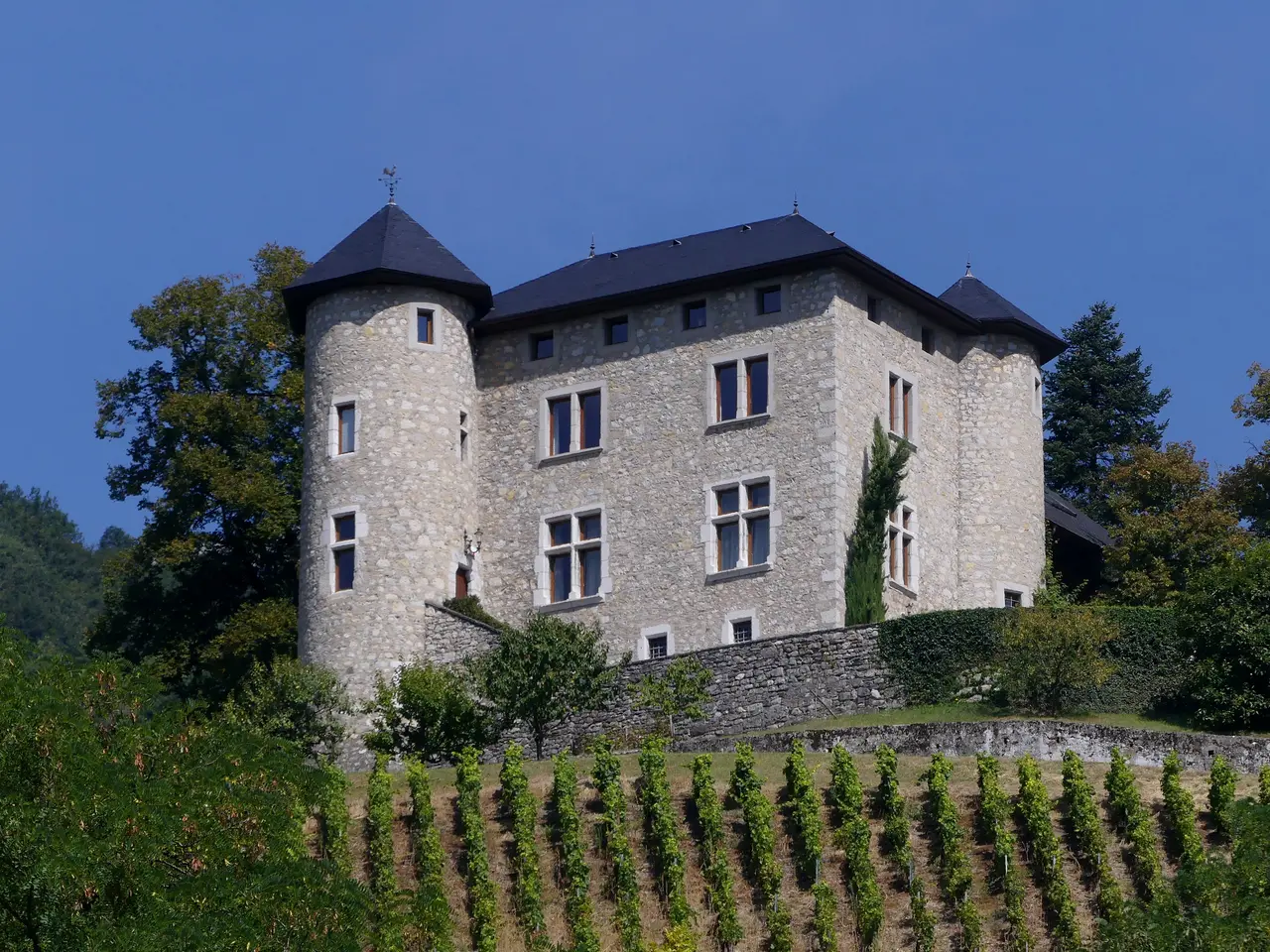 Château de Monterminod à Saint-Alban-Leysse (été 2021)