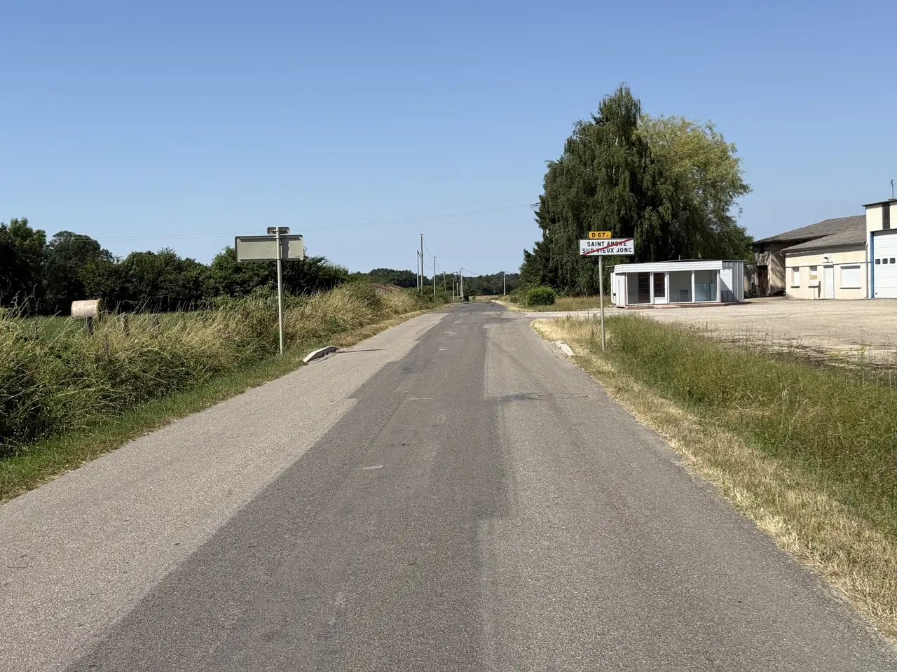 Route Corgenon - Saint-André-sur-Vieux-Jonc (FR01) - 2025-06-30 - 1