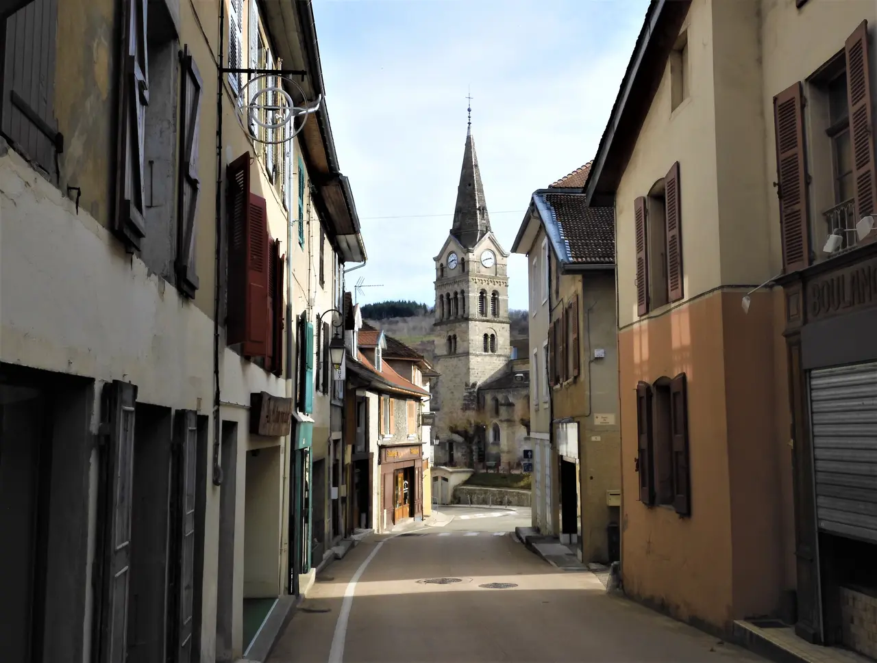 Rue de Saint-Geoire en Valdaine