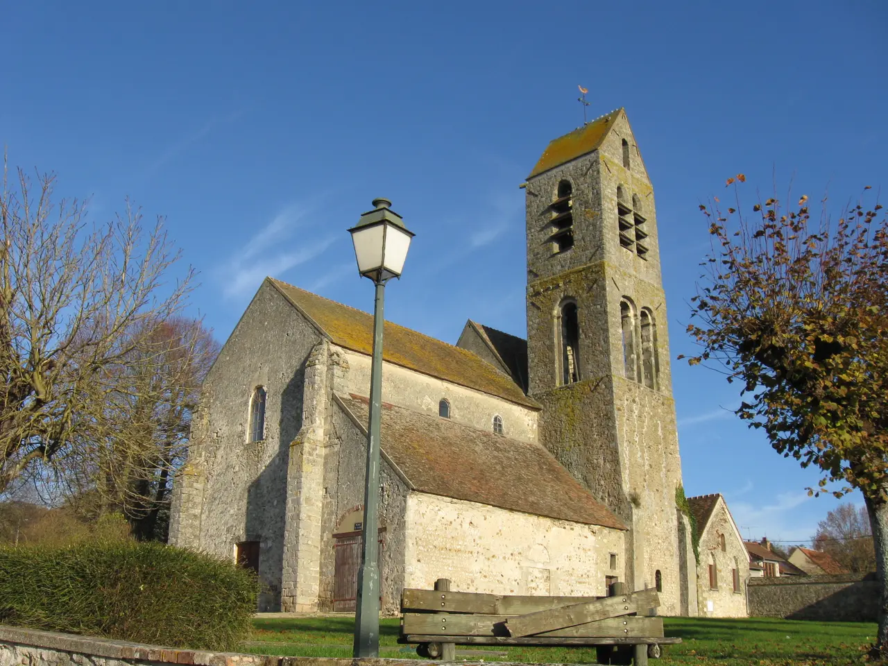Saint-Germain-Laval église 1