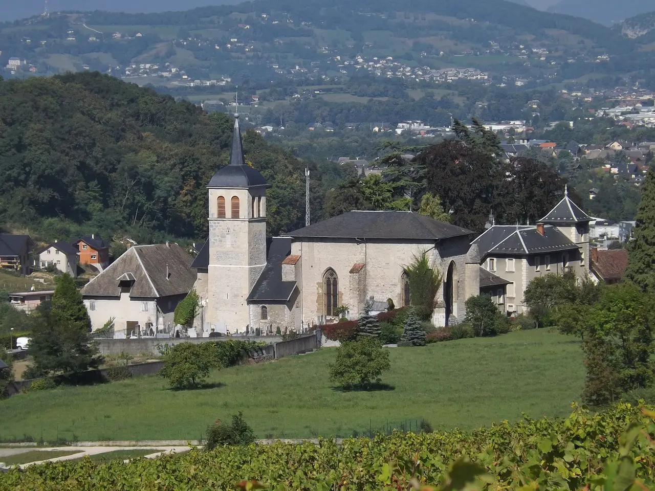Église Saint-Georges du Prieuré (Saint-Jeoire-Prieuré)