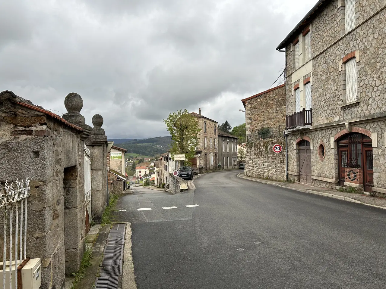 Saint-Just-en-Chevalet - rue Croix Mission