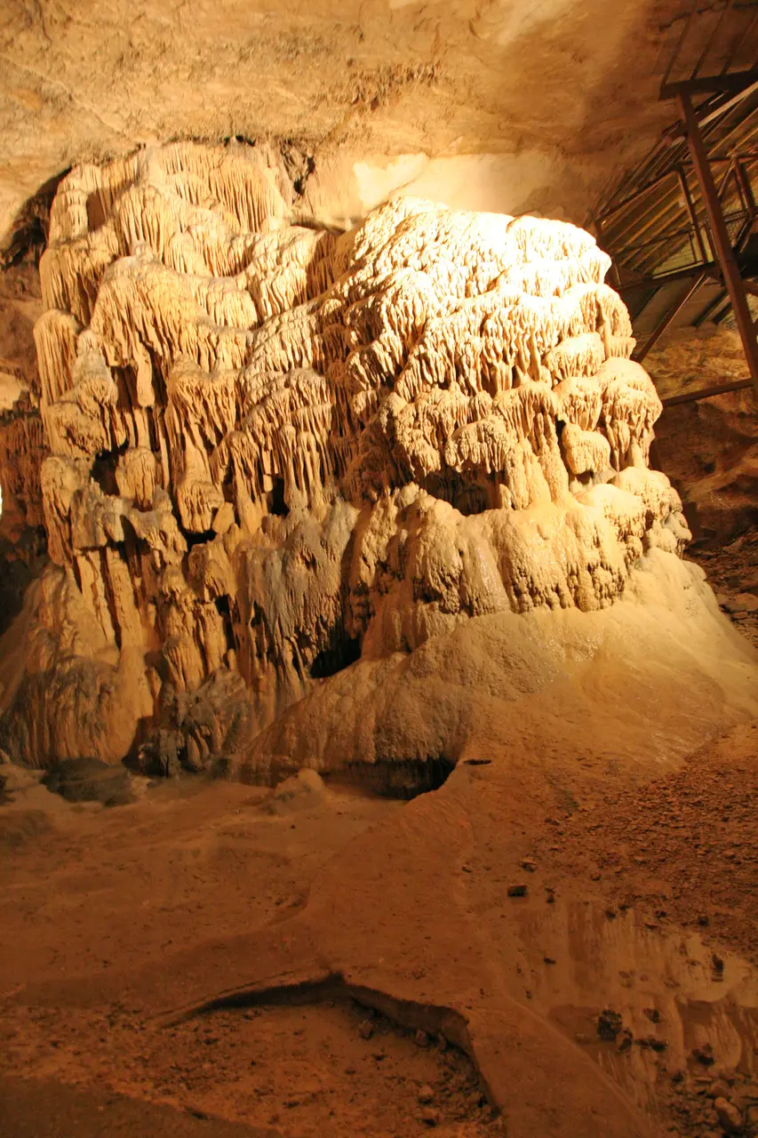 Grotte de Saint-Marcel-d'Ardèche 01