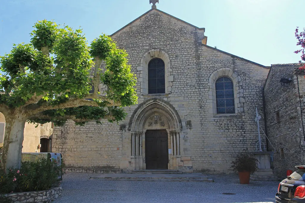 54- Saint-Marcel-lès-Sauzet, église prieuré du XII°