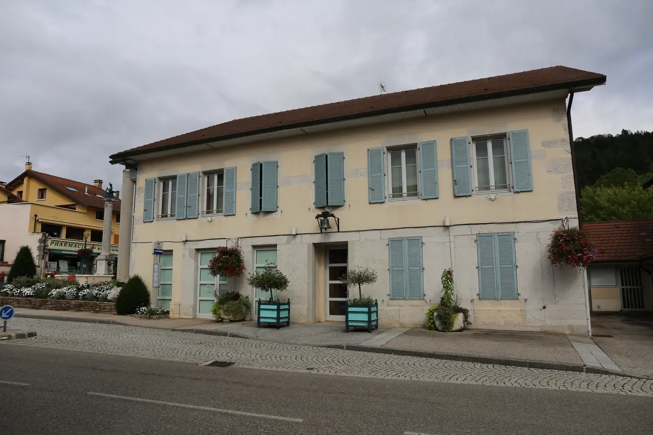 Saint-Martin-du-Frêne - Mairie