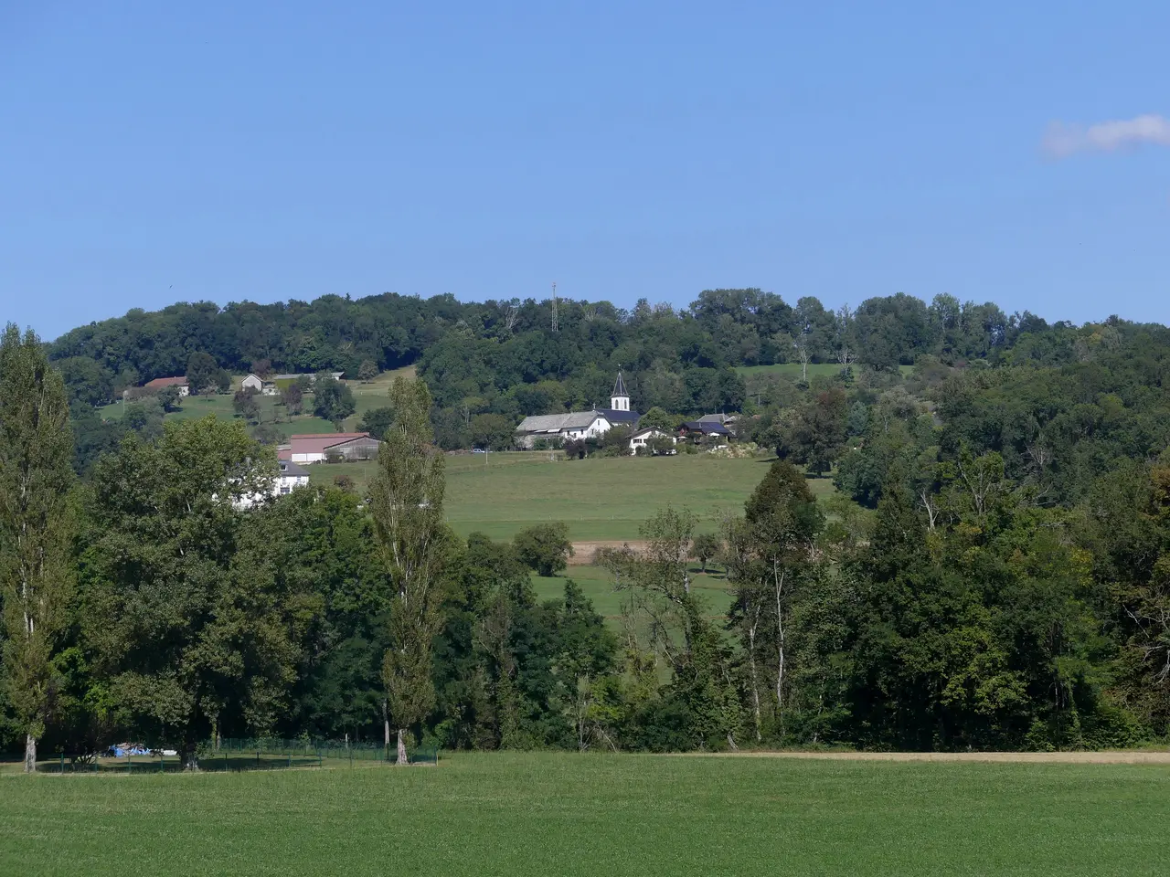 Saint-Ours vu du hameau de La Forêt (septembre 2021)