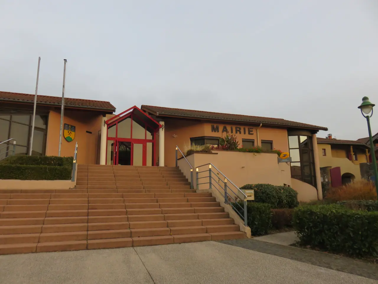 Saint-Pierre-la-Palud - Mairie