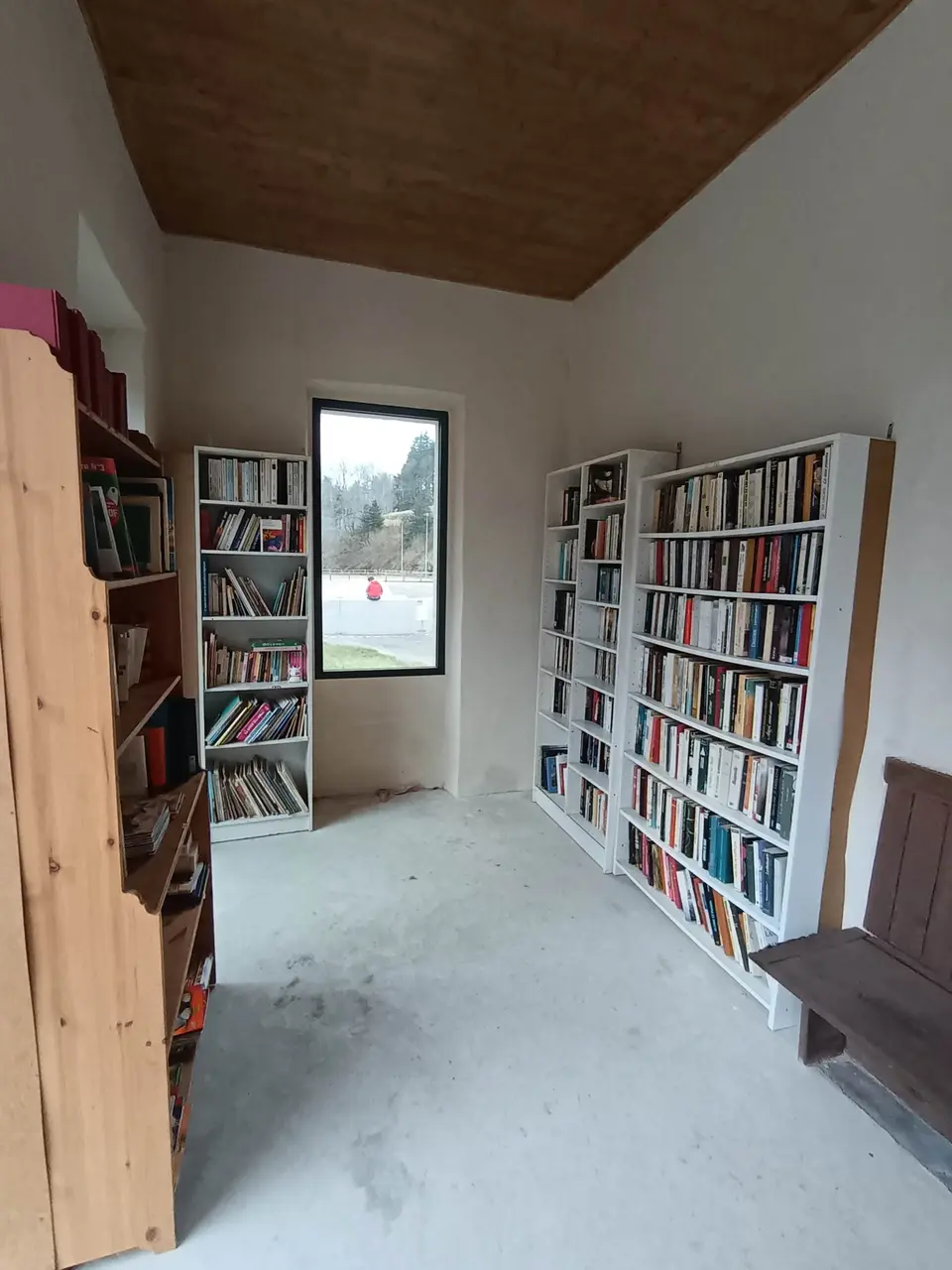 Saint-Sauveur-en-Rue - route de la poulette - boîte à livres