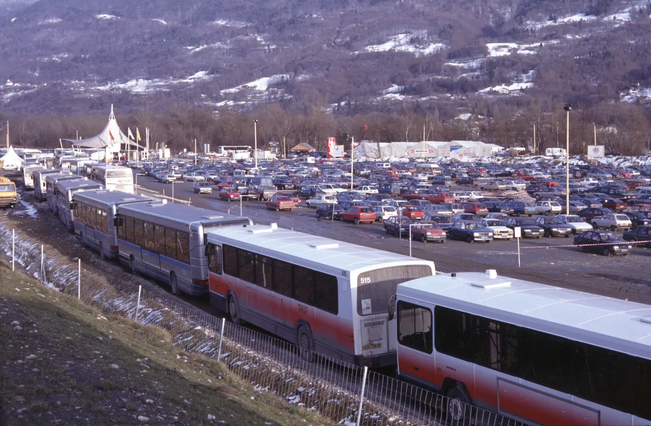 Navettes bus lors des JO - Sainte-Hélène-sur-Isère, février 1992