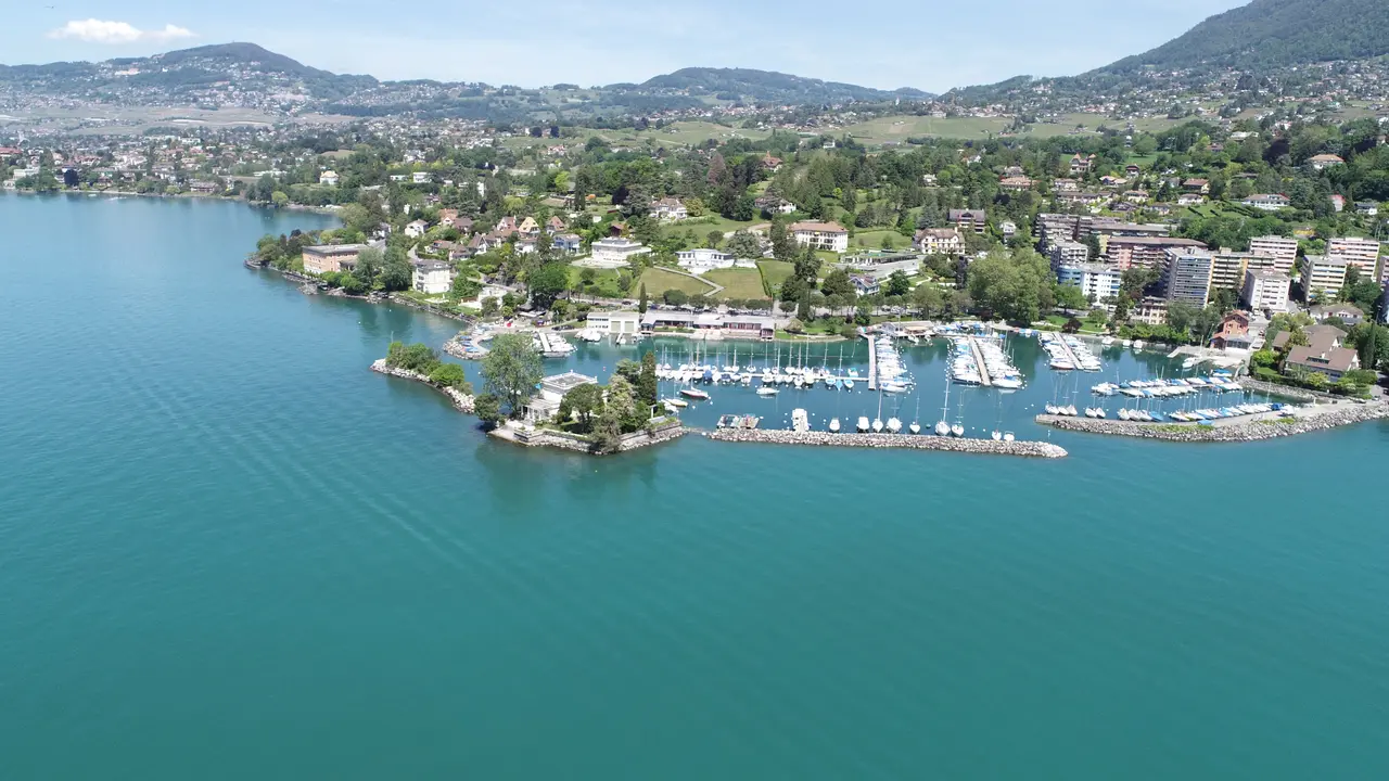 Villa-Salagnon-aerial