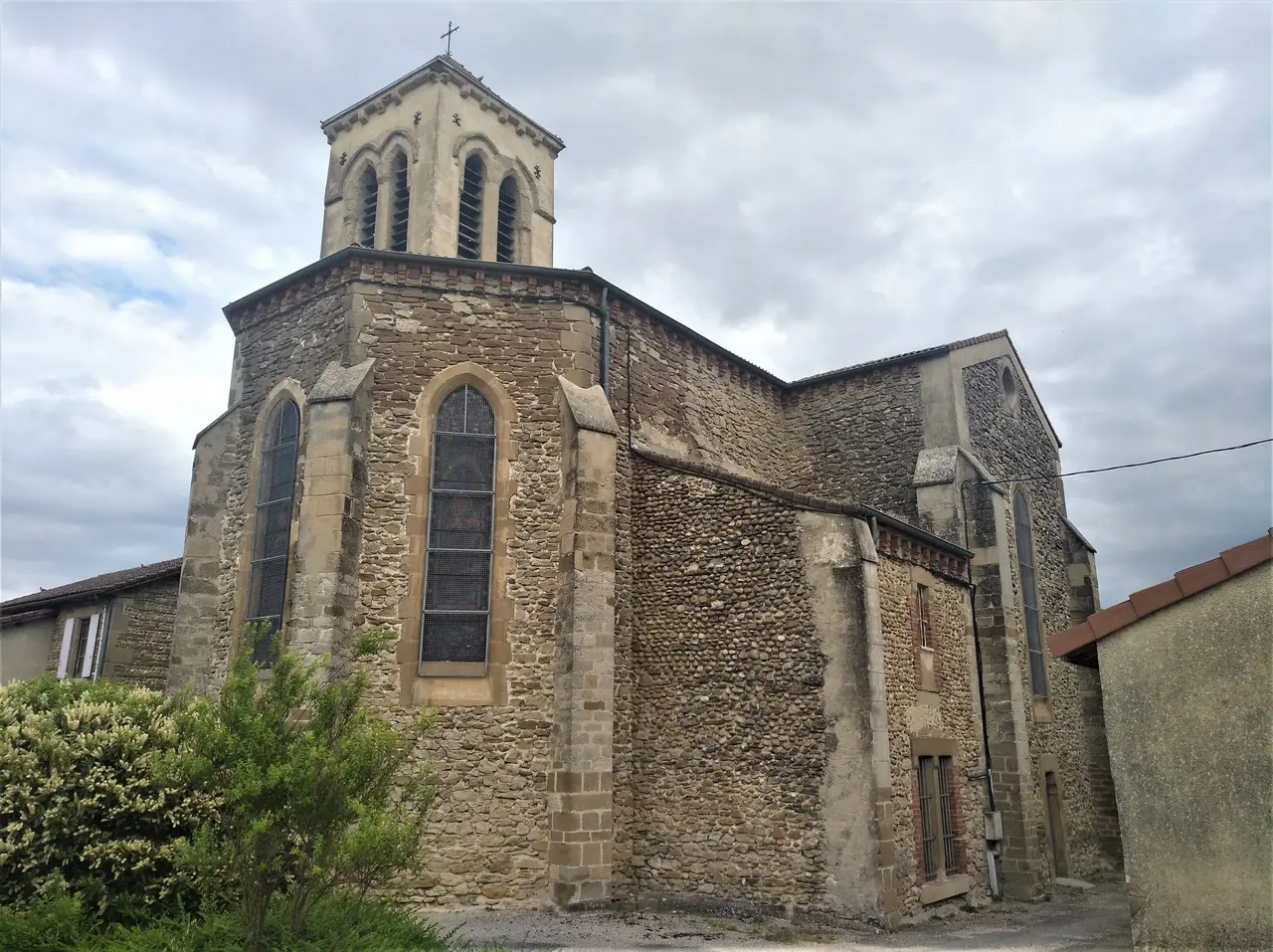 Saint-Michel-sur-Savasse - Église 2 (juin 2021)