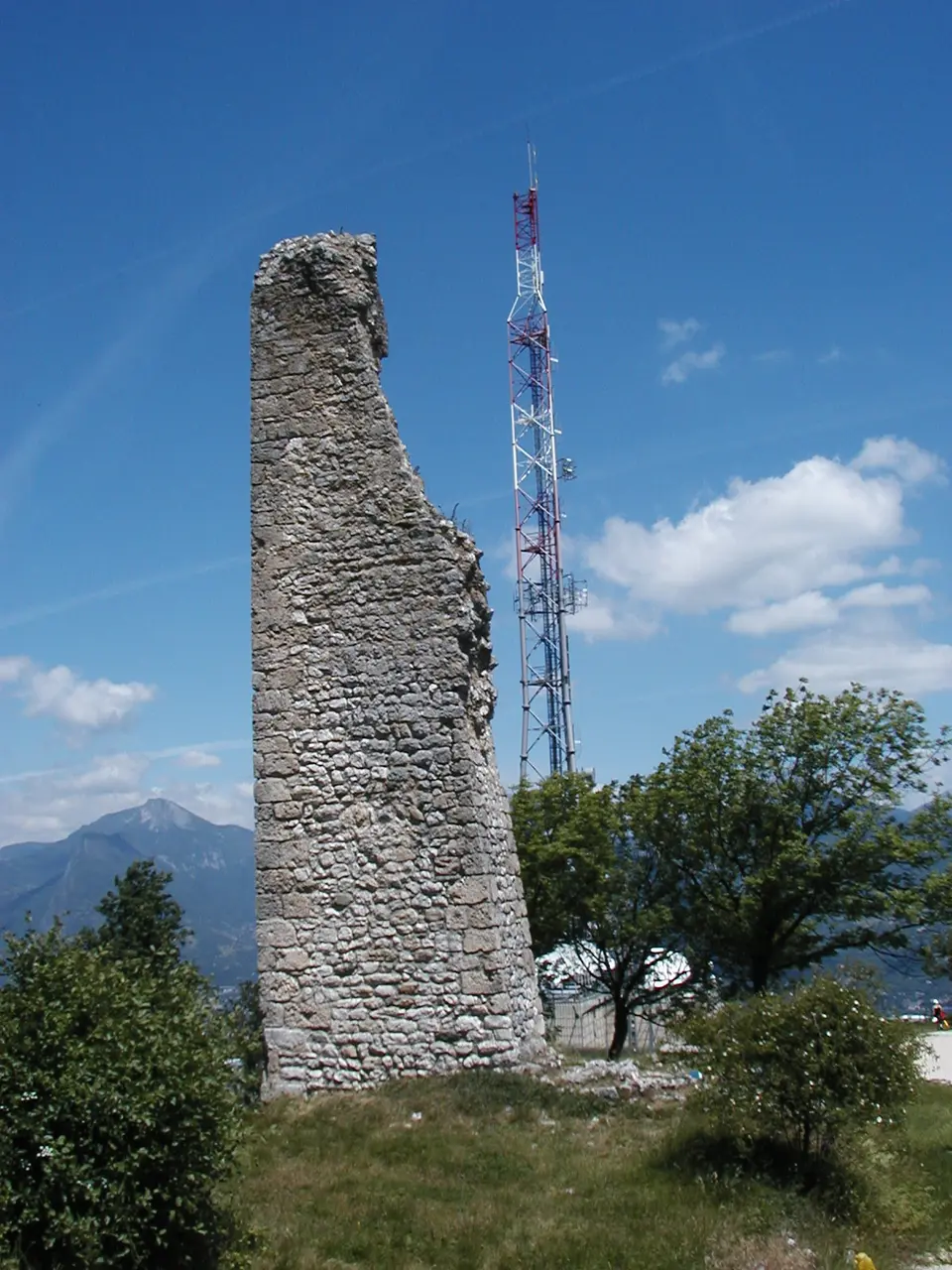 Seyssinet-Pariset La-Tour-Sans-Venin