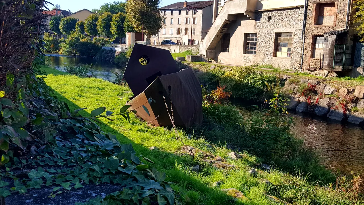 Navire à Thiers