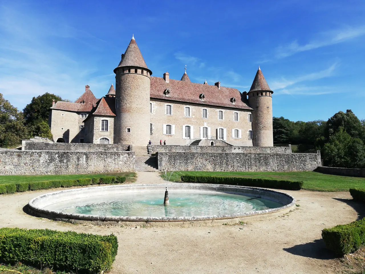 Château de Virieu (façade Ouest)