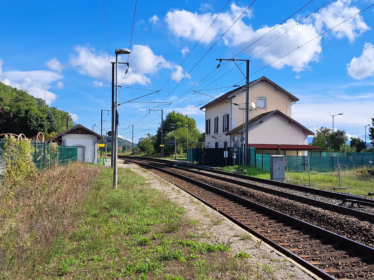 La gare de Virieu-sur-Bourbre (38)