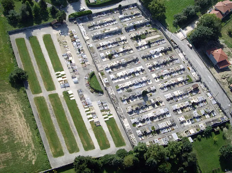 Cimetiere Vaulnaveys-le-Haut-vue-aerienne