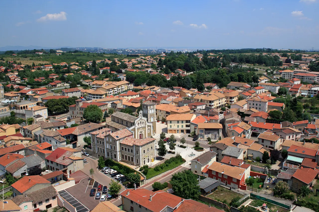 Centre village vourles