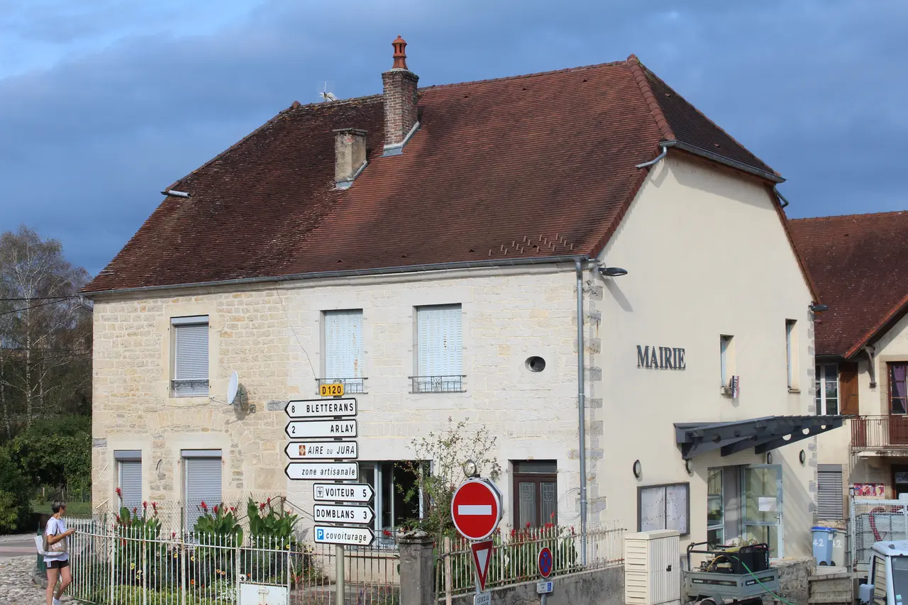 Mairie St Germain Arlay Arlay 3