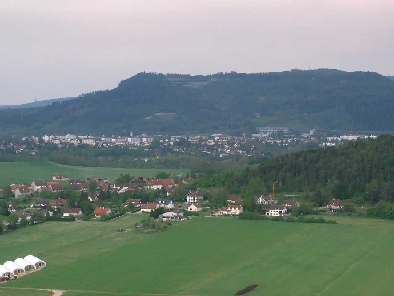 Ney - Champagnole et le mont Rivel