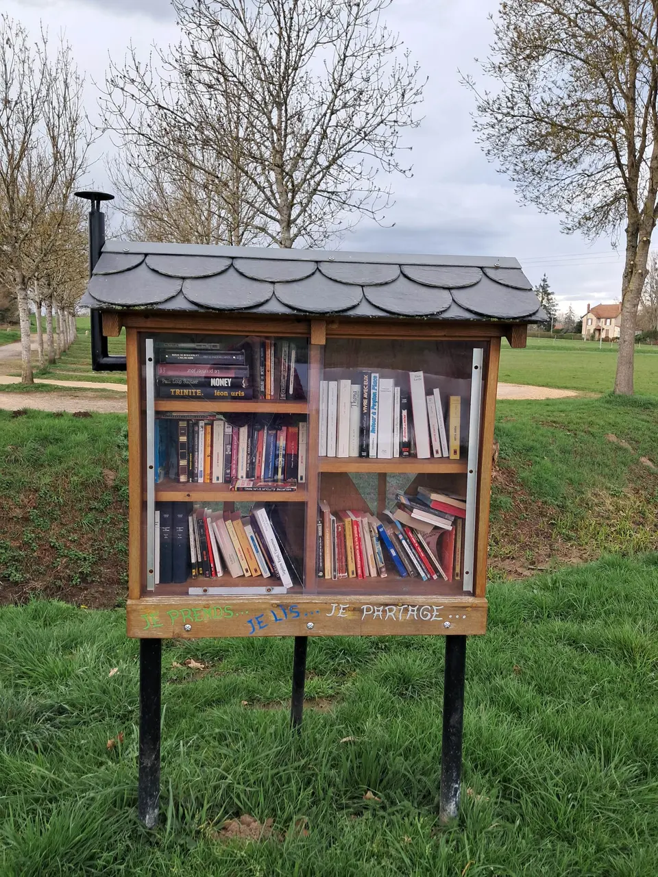 Chantenay-Saint-Imbert - rue de l'étang - boîte à livres