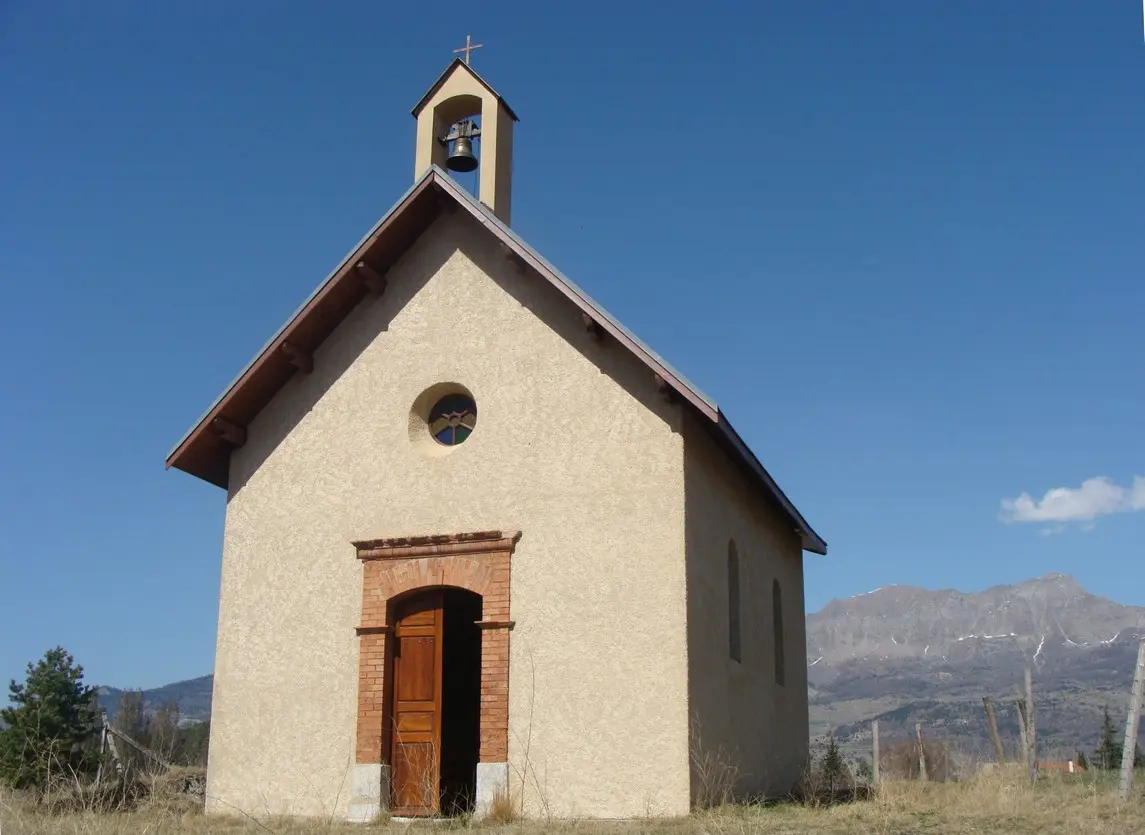 Chapelle des Chaussins-26