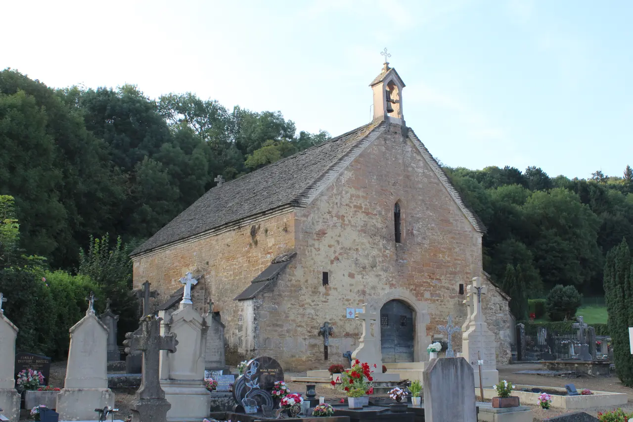 File:Chapelle St Jacques Cimetière Cuiseaux 3.jpg