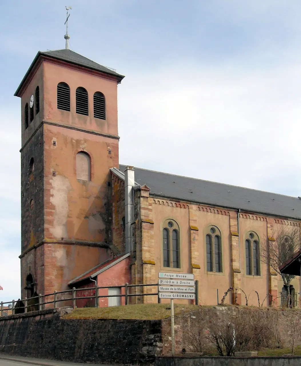 Étueffont, Église Saint-Valbert 2