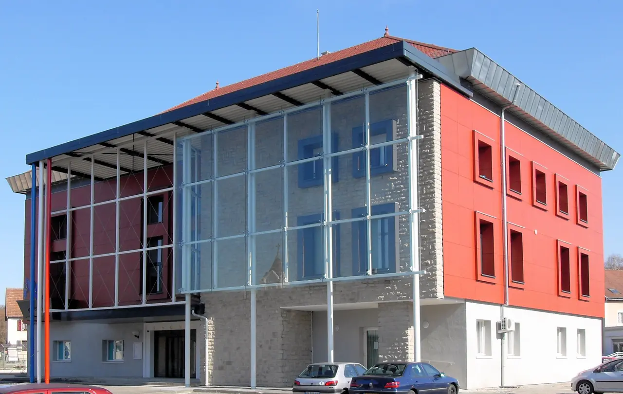 Fesches-le-Châtel, Hôtel de ville