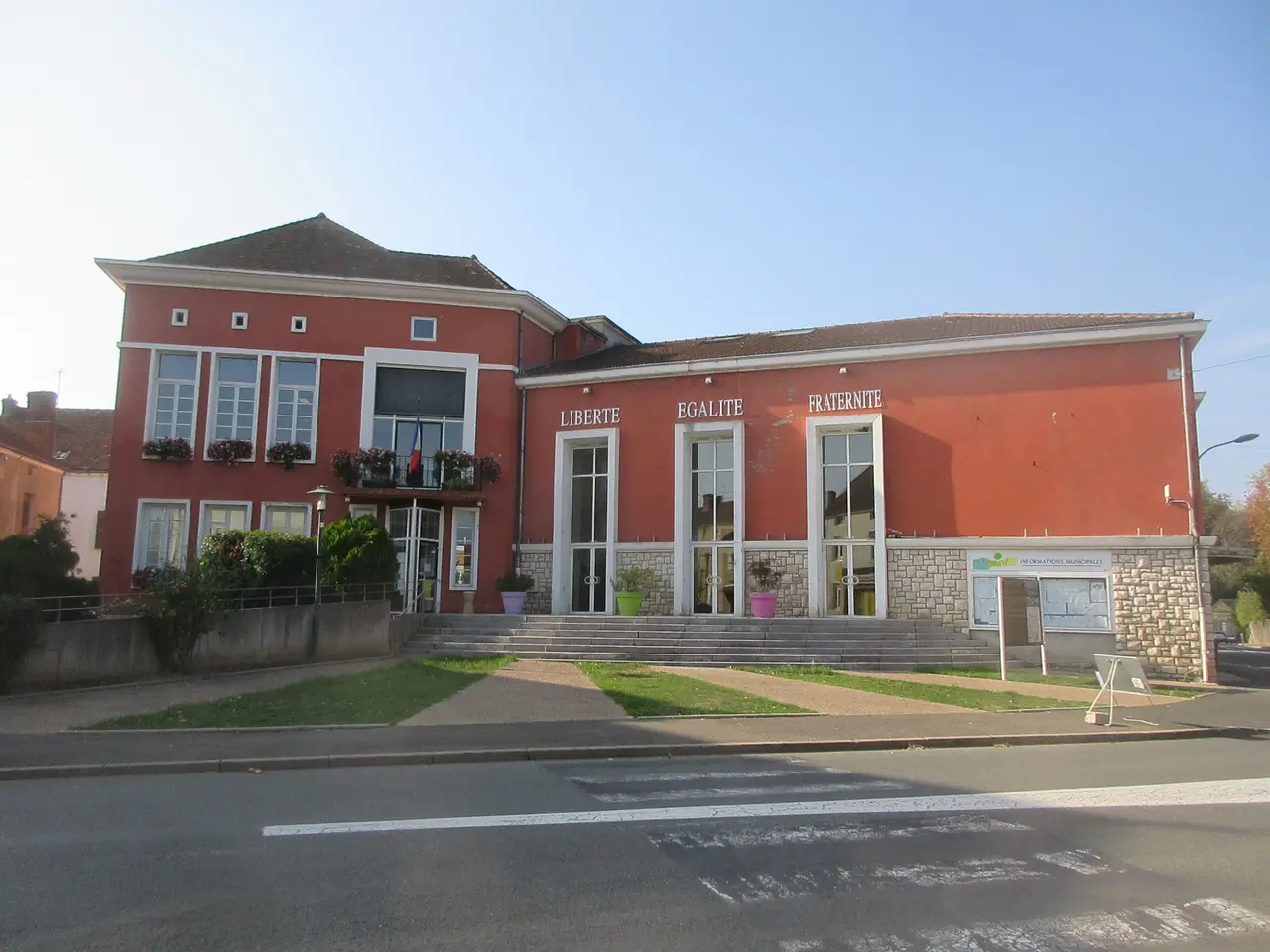 Mairie Génelard 3