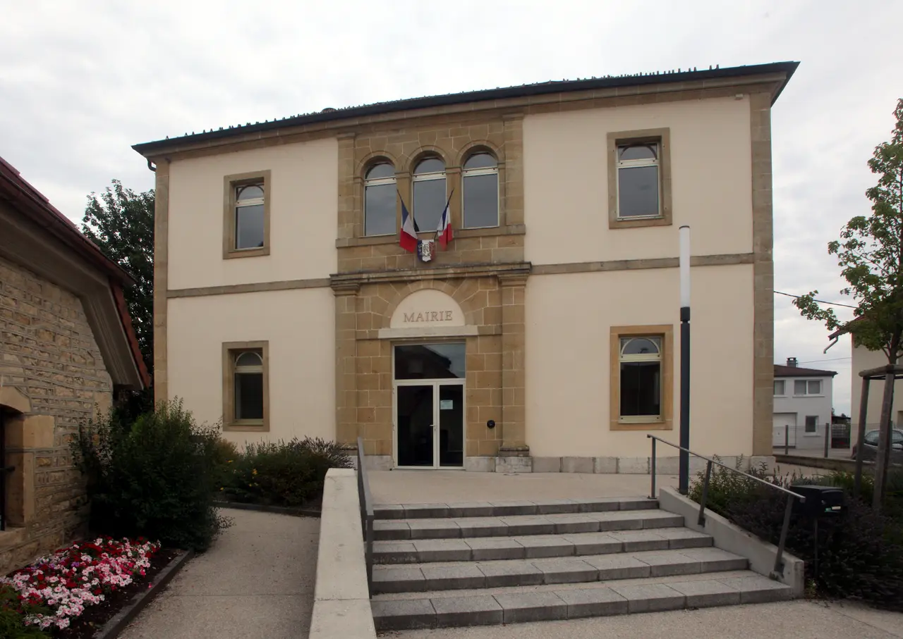 Houtaud, mairie - img 45044