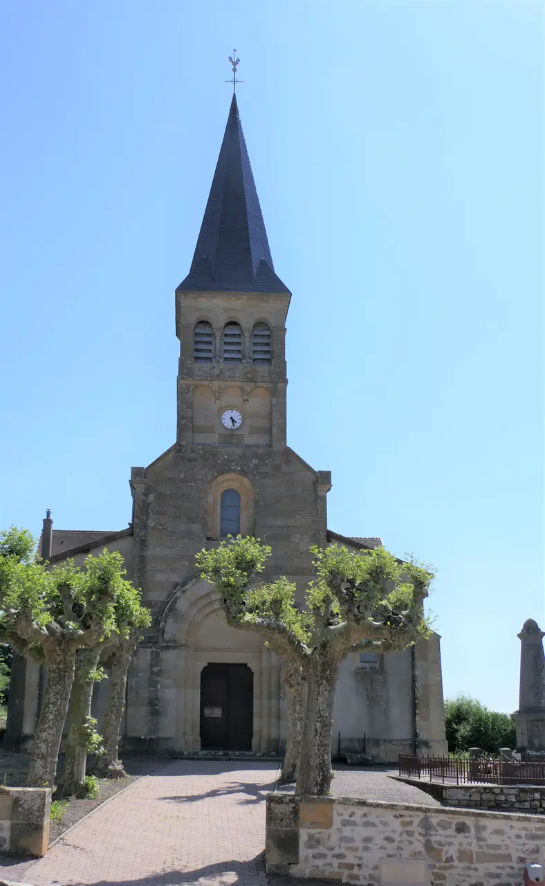 La Motte-Saint-Jean, l'église