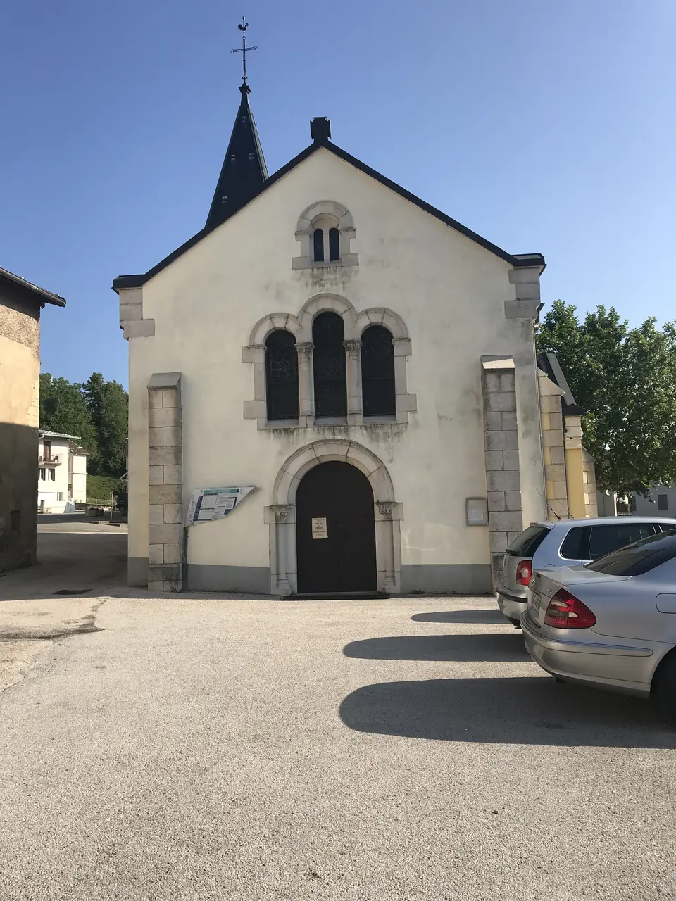 Lavans-lès-Saint-Claude - église 2