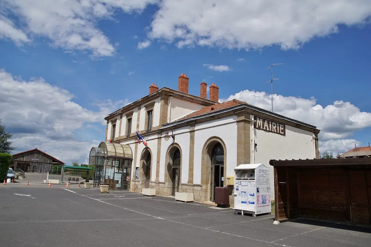 150 le Breuil sur Couze (63340)