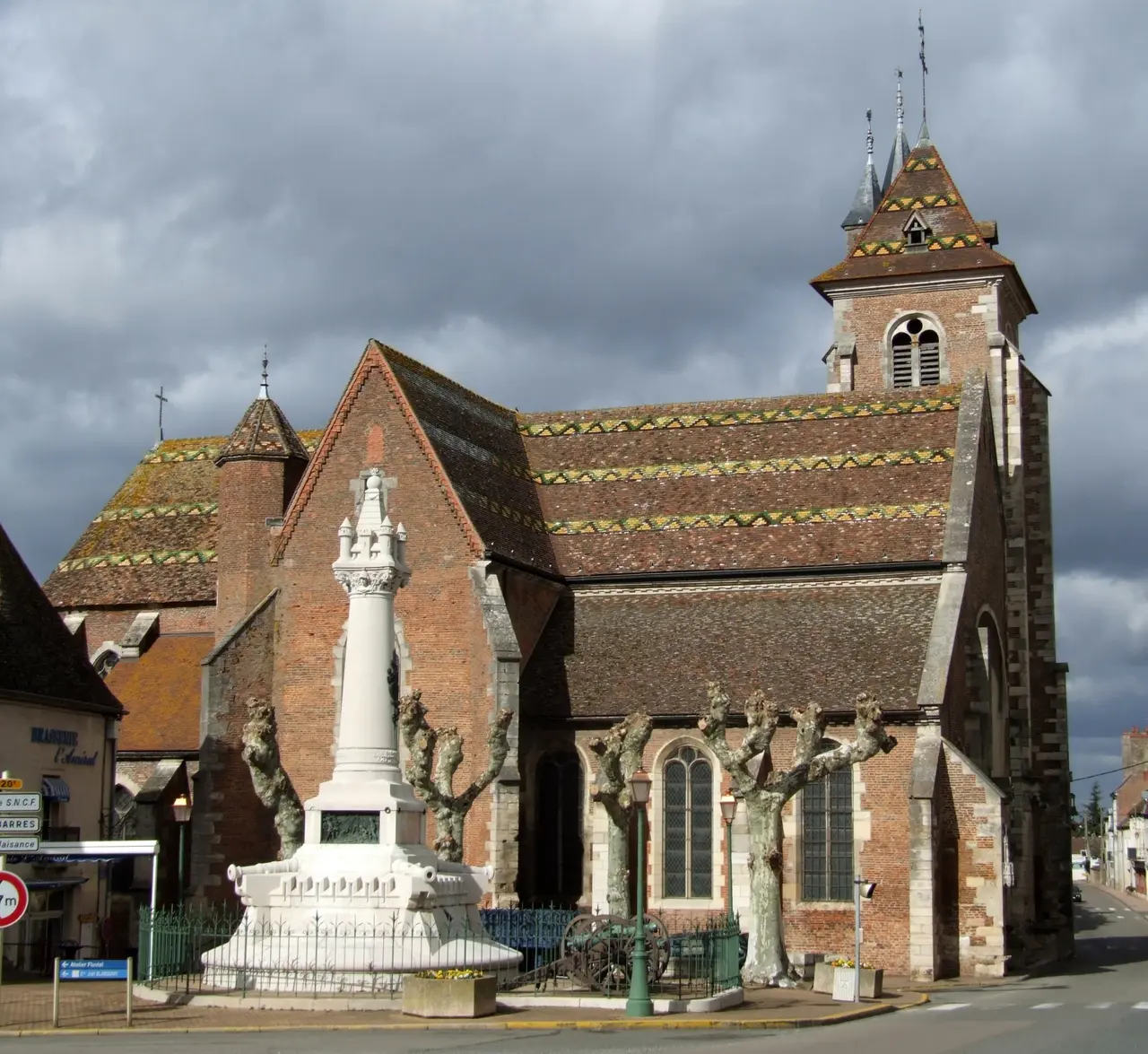 Saint-Jean de Losne - Eglise Jean Baptiste 8