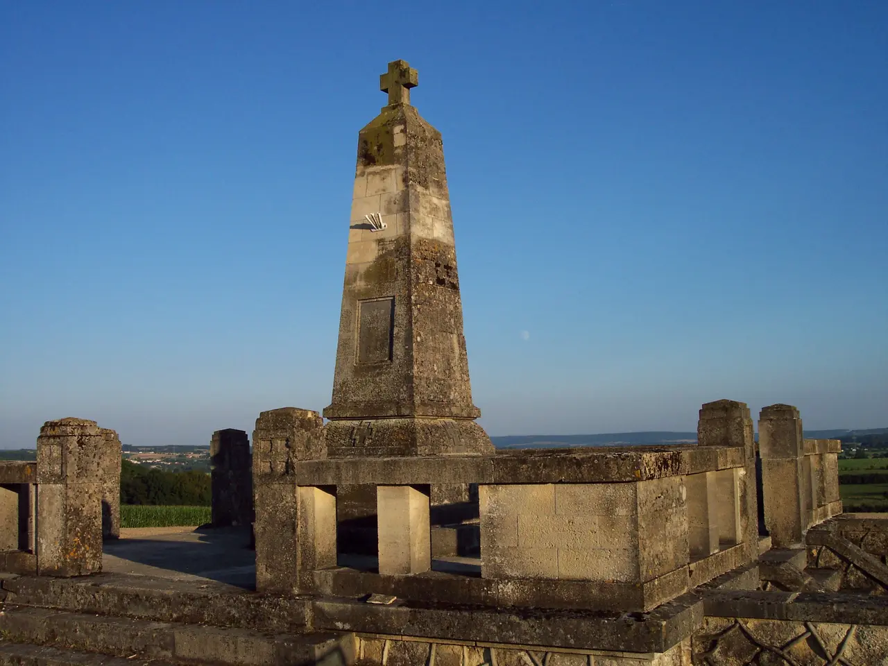 Mémorial allemand à Luzy-Saint-Martin