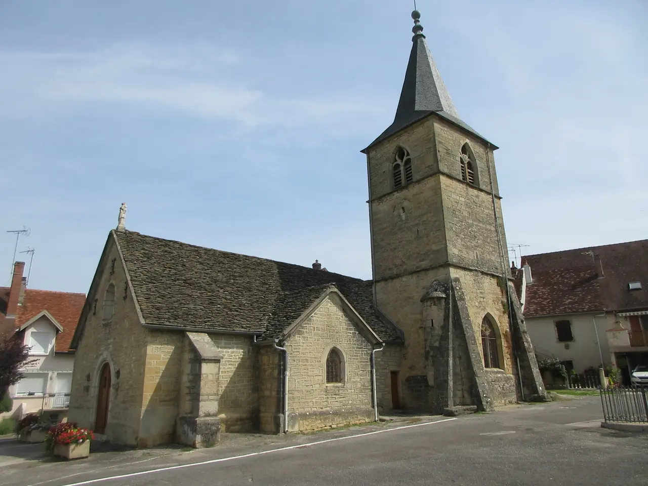 File:Église Nativité Bienheureuse Vierge Marie Macornay 2.jpg