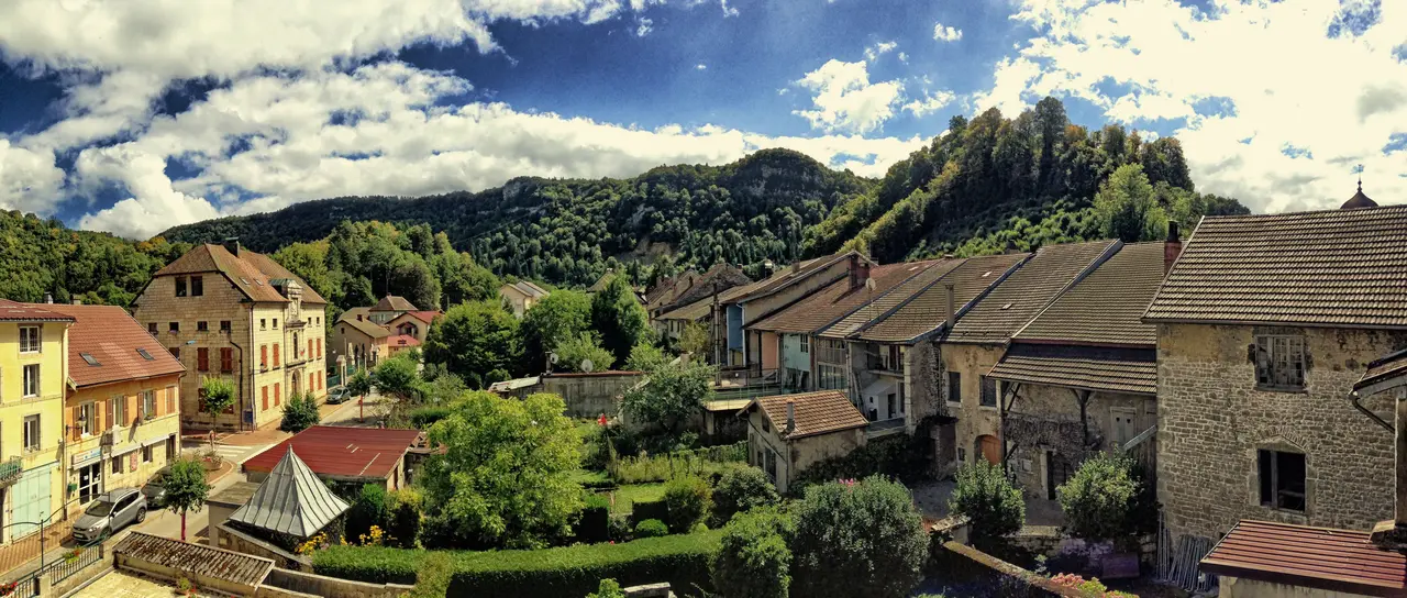 Panoramique Moirans en montagne côté jardins