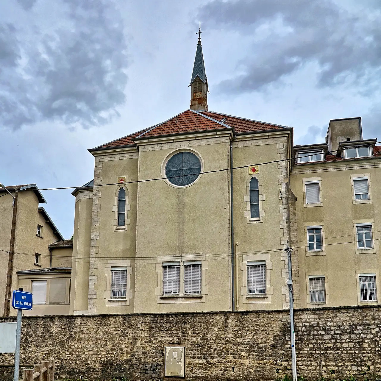 Montferrand-le-Château, la chapelle du couvent de la Marne