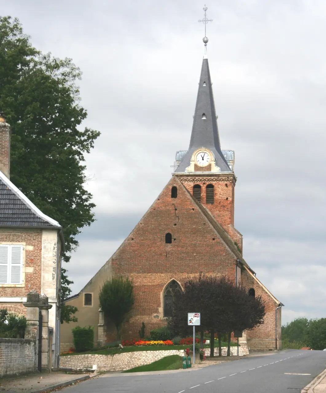 Pierre-de-Bresse St-Marcel 1