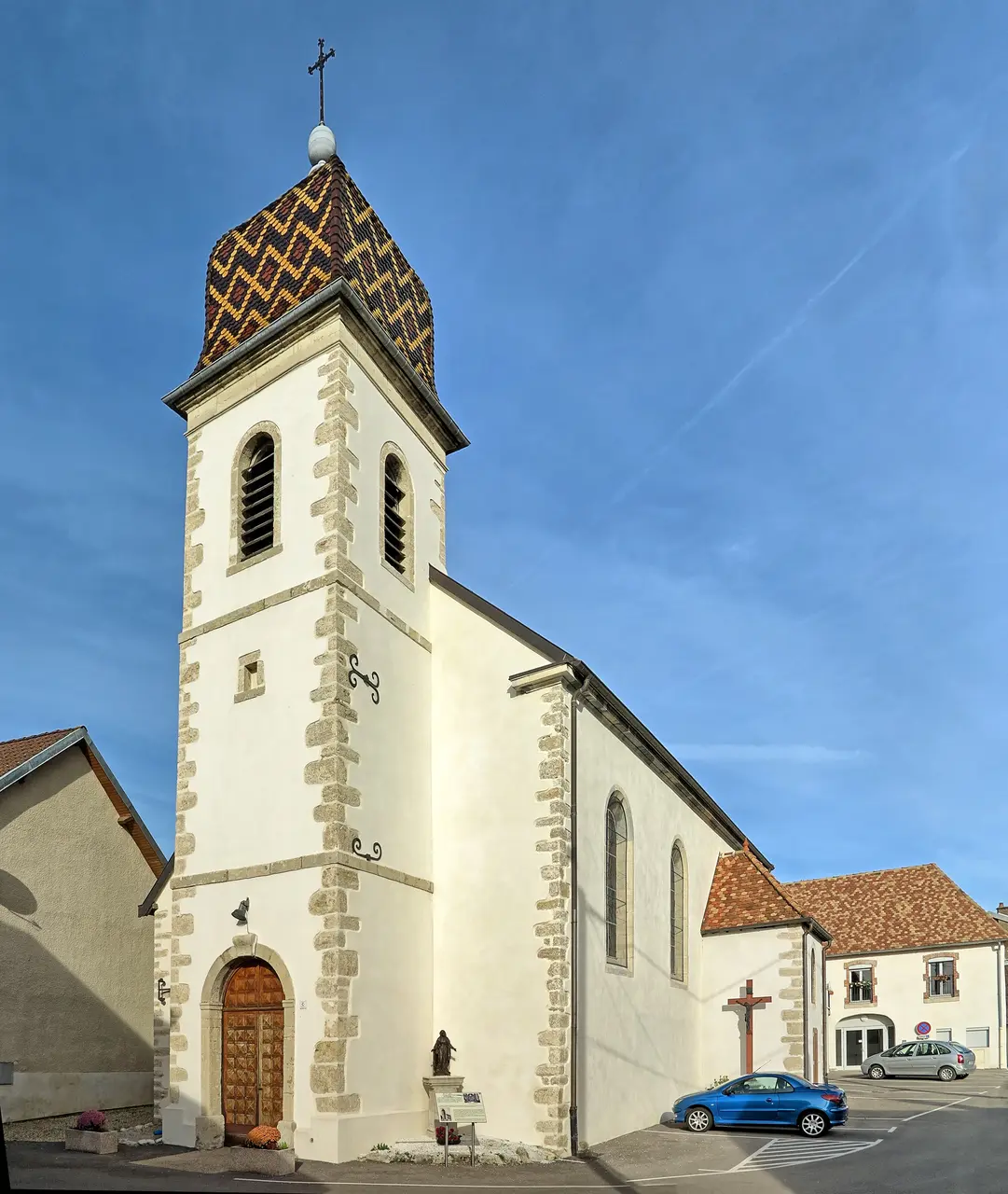 Roche-lez-Beaupré, l'église