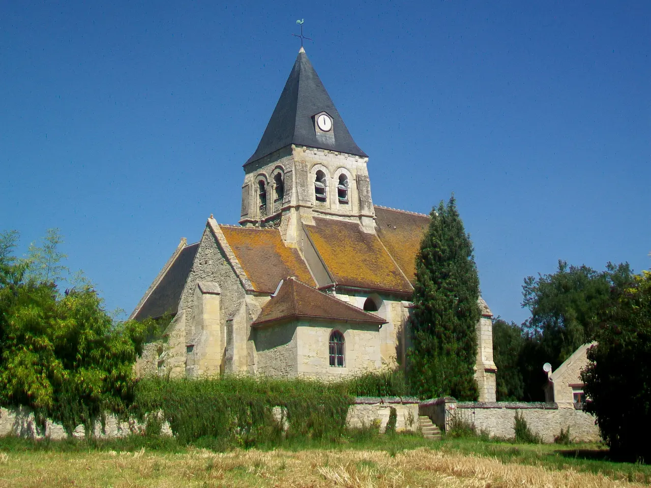 Rosoy (60), église Saint-Damien