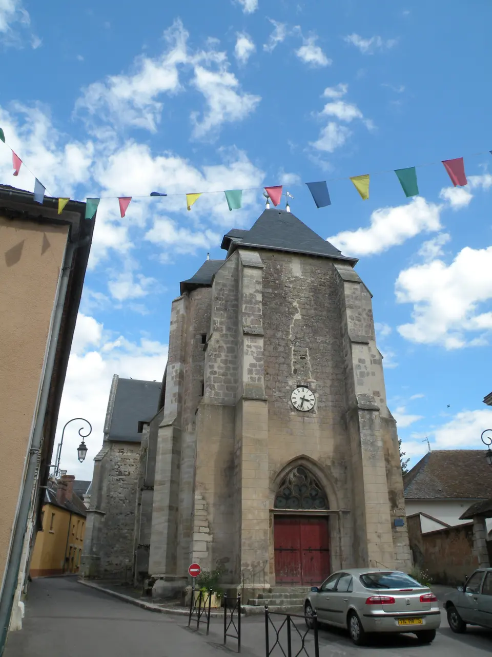 Saint-Amand-en-Puisaye - église clocher