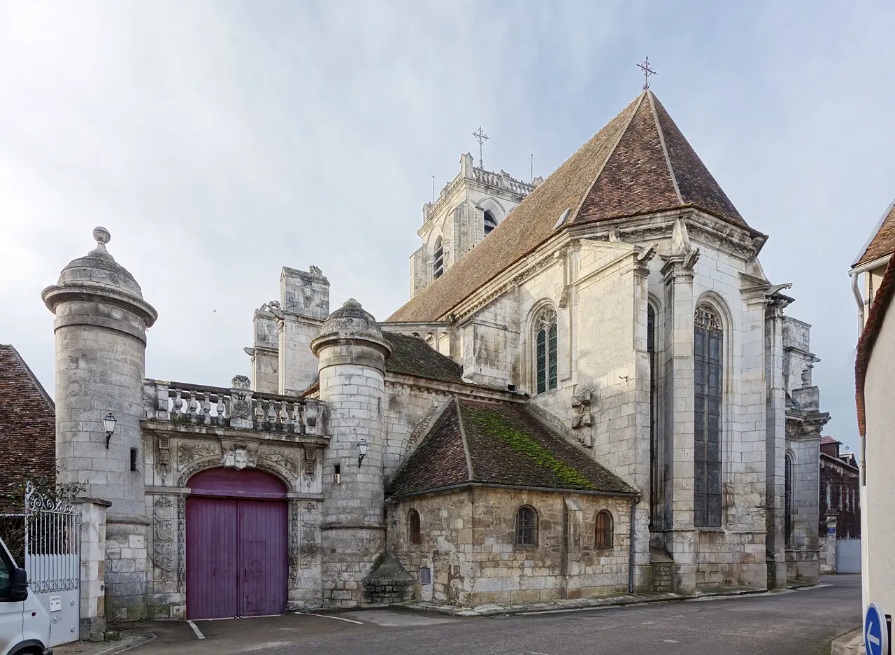 Saint bris le vineux eglise arriere